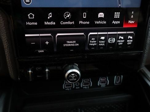 Used 2025 RAM 3500 Longhorn image 28