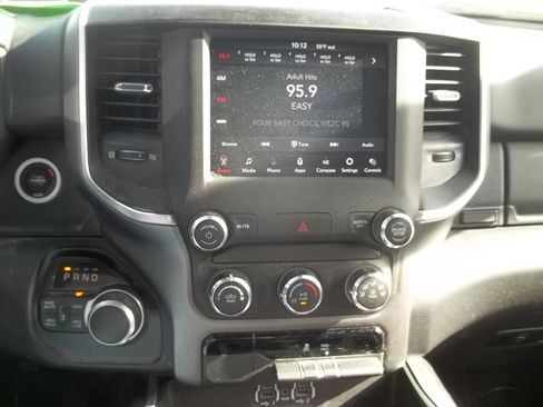 Used 2021 RAM 1500 Big Horn AWD/4WD image 10