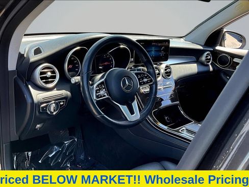 Used 2021 Mercedes-Benz GLC 300 w/ Premium Package image 20