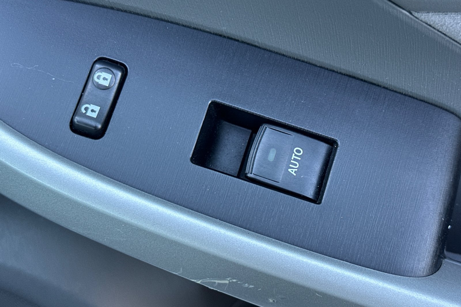 Used 2011 Toyota Prius Three w/ Navigation Pkg FWD image 21