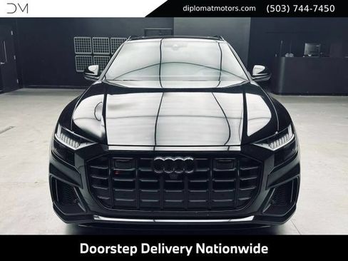 Used 2023 Audi SQ8 Prestige AWD/4WD image 11