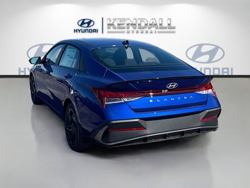 New 2026 Hyundai Elantra Sport FWD image 4