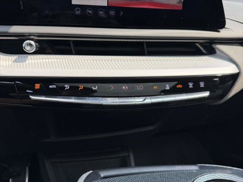 Used 2025 Cadillac Optiq Luxury 1 w/ LPO, Floor Liner Package AWD/4WD image 33