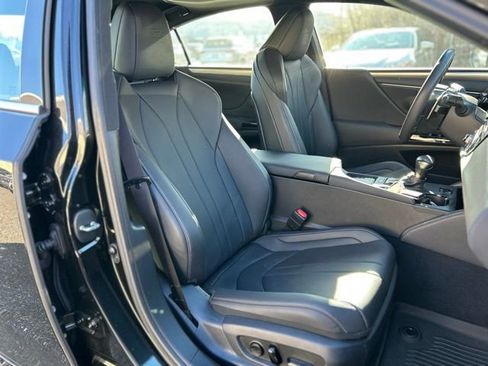 Used 2023 Lexus ES 350 F Sport w/ Accessory Package (Z2) image 15