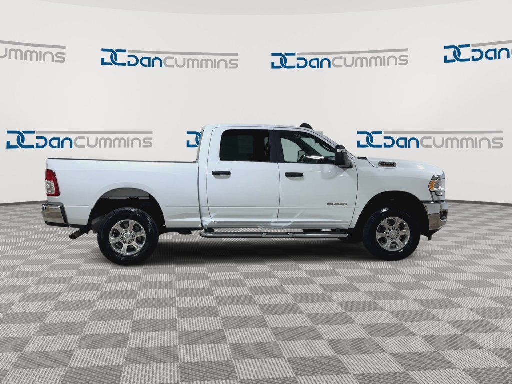 Used 2024 RAM 2500 Big Horn AWD/4WD image 2