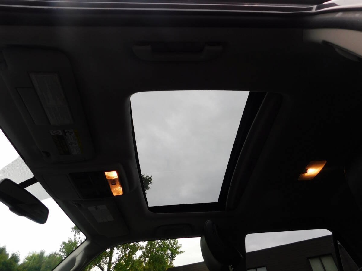 Used 2017 Toyota 4Runner Limited AWD/4WD image 20