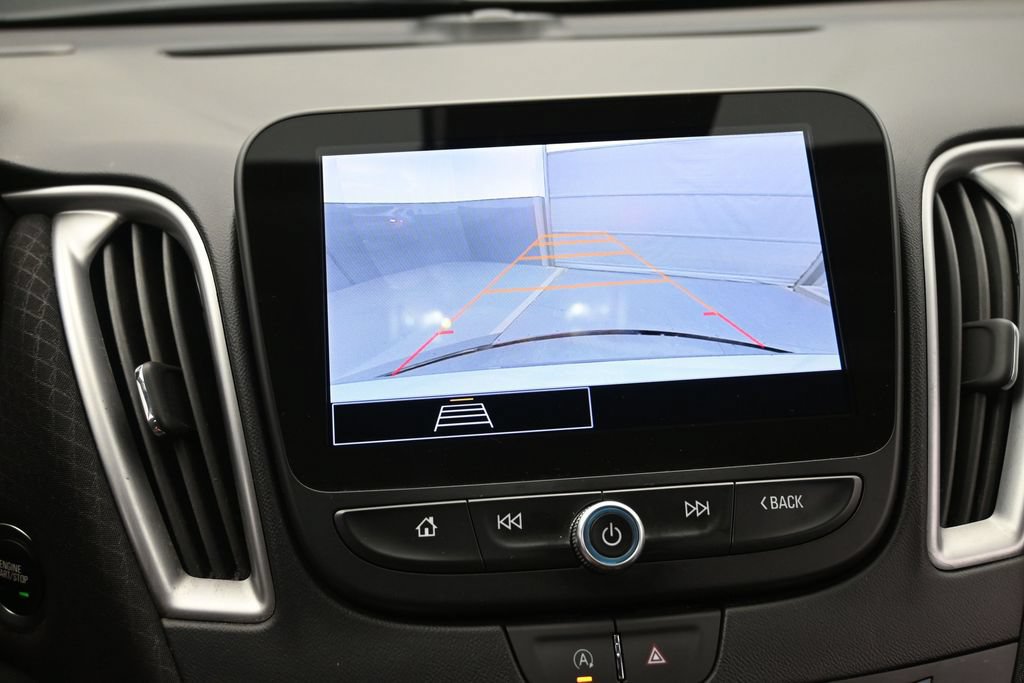 Used 2025 Chevrolet Malibu LT FWD image 38