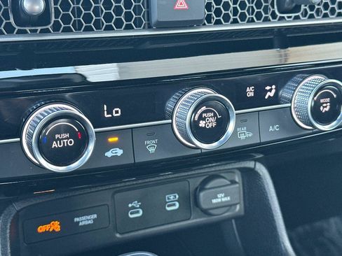 Certified 2025 Honda Civic Sport image 18