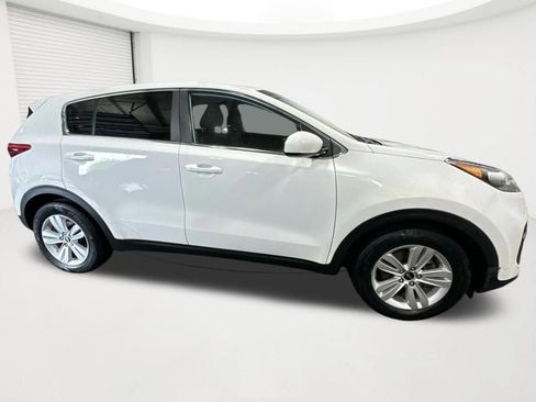 Used 2018 Kia Sportage LX FWD image 4