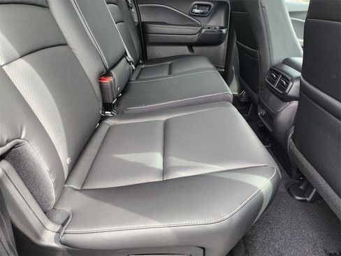 New 2025 Honda Ridgeline RTL image 19