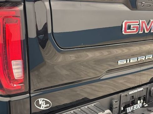 Used 2020 GMC Sierra 1500 AT4 w/ AT4 Premium Package AWD/4WD image 42