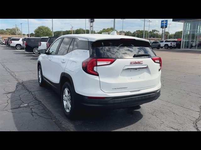 Certified 2024 GMC Terrain SLE FWD image 7