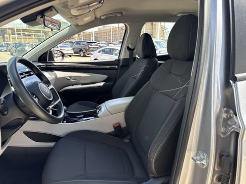 Used 2023 Hyundai Tucson SE AWD/4WD image 25