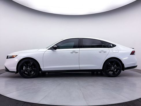 Used 2023 Honda Accord Sport image 43