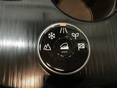 Used 2026 Nissan Rogue SV image 22