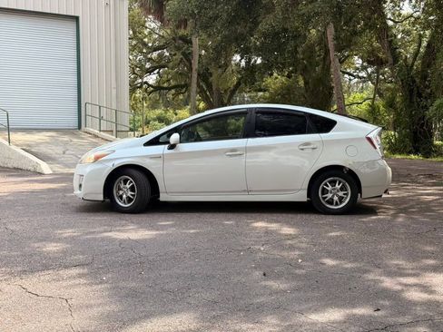 Used 2010 Toyota Prius One FWD image 8