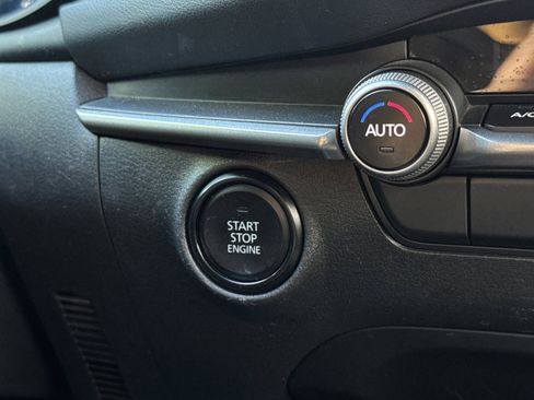 Used 2024 MAZDA MAZDA3 s image 33