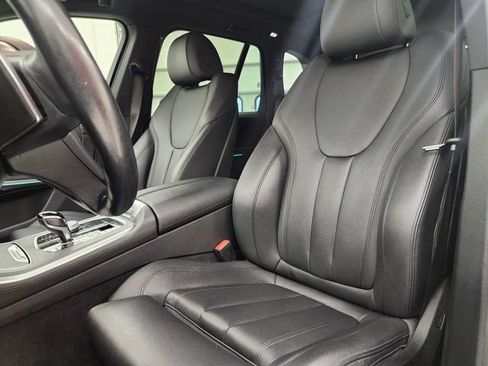 Used 2022 BMW X5 xDrive40i w/ Premium Package AWD/4WD image 15