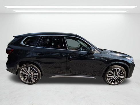 New 2026 BMW X1 xDrive28i w/ Technology Package AWD/4WD image 3