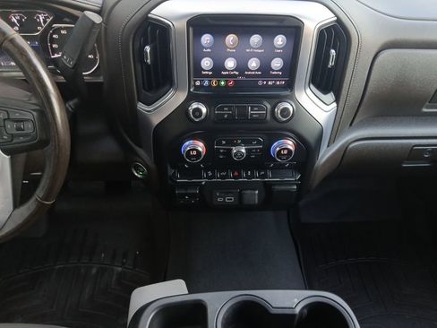 Used 2021 GMC Sierra 1500 SLT w/ X31 Off-Road Package AWD/4WD image 3