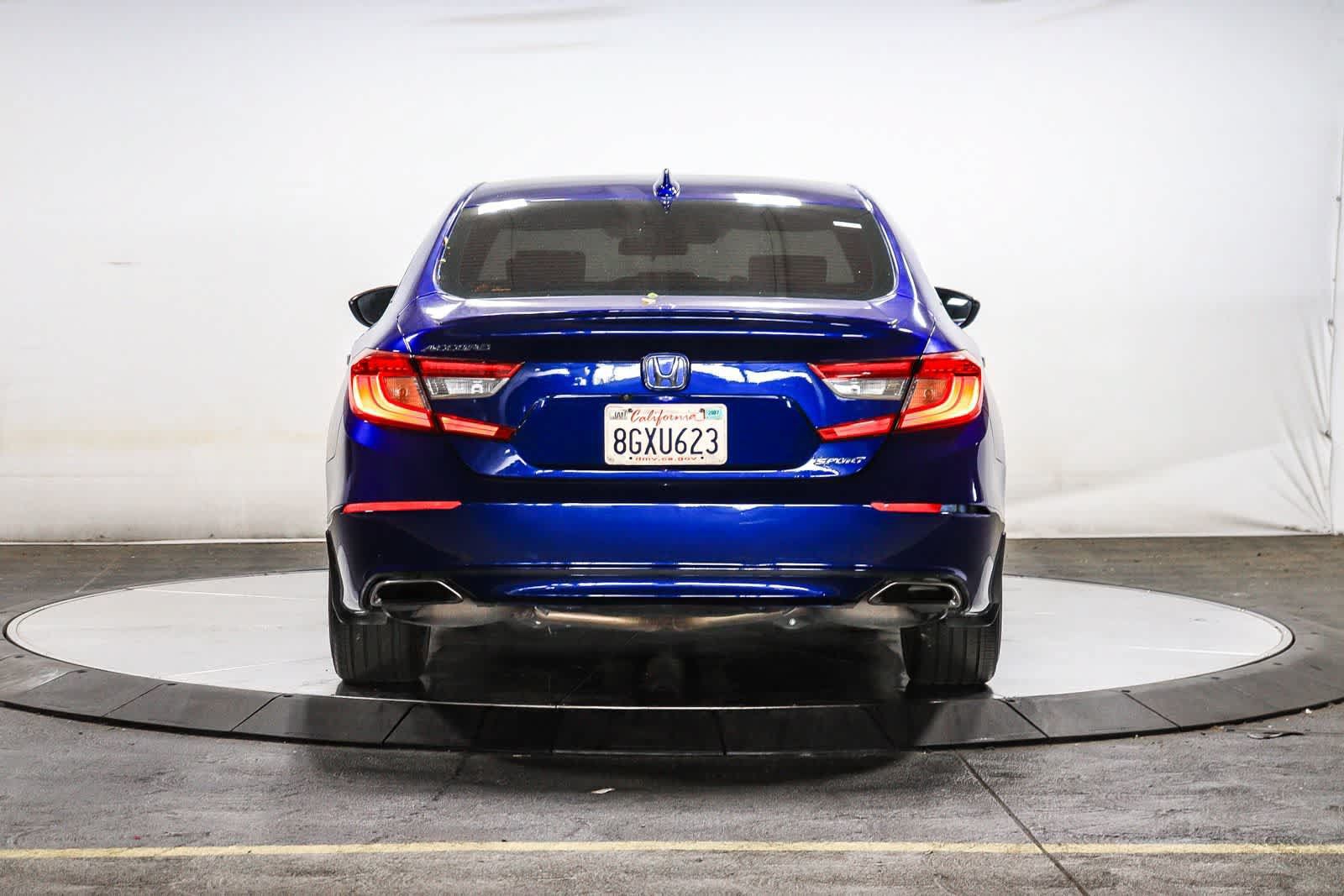 Used 2018 Honda Accord Sport image 3