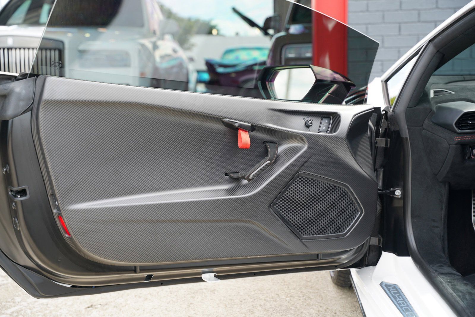 Used 2023 Lamborghini Huracan STO RWD image 35