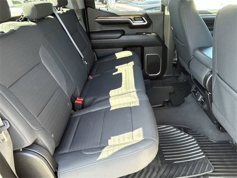 Used 2022 Chevrolet Silverado 1500 LT image 14