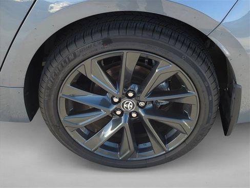Used 2026 Toyota Corolla SE FWD image 7