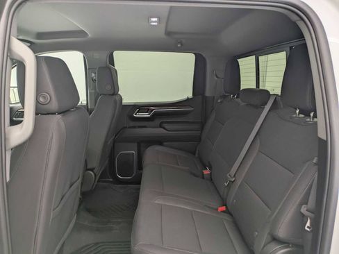 Used 2024 Chevrolet Silverado 1500 LT AWD/4WD image 20