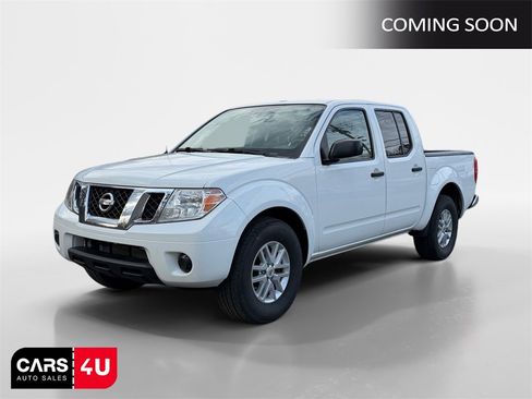 Used 2016 Nissan Frontier SV image 3