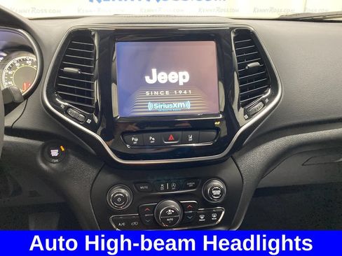 Used 2022 Jeep Cherokee Limited w/ Elite Package AWD/4WD image 22