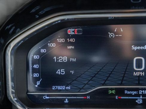 Used 2025 GMC Sierra 1500 SLT image 45