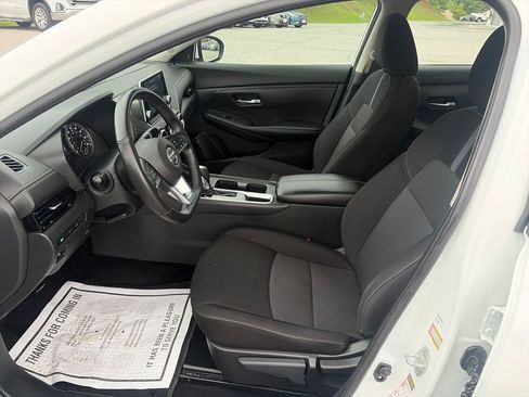 Used 2023 Nissan Sentra SV FWD image 10
