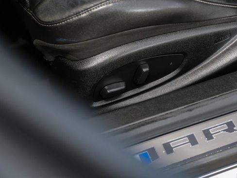 Used 2019 Chevrolet Camaro SS RWD image 32
