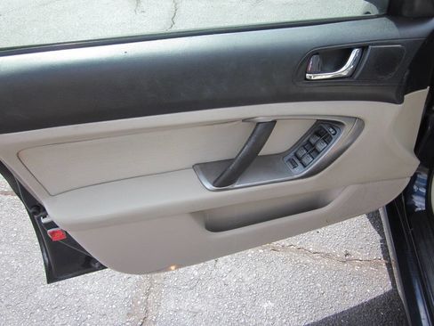 Used 2007 Subaru Legacy 2.5i Special Edition image 11