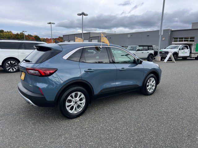 Used 2024 Ford Escape Active w/ Tech Pack #1 AWD/4WD image 5