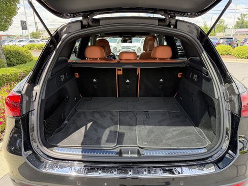 Certified 2023 Mercedes-Benz GLC 300 4MATIC w/ Exclusive Trim Package image 33