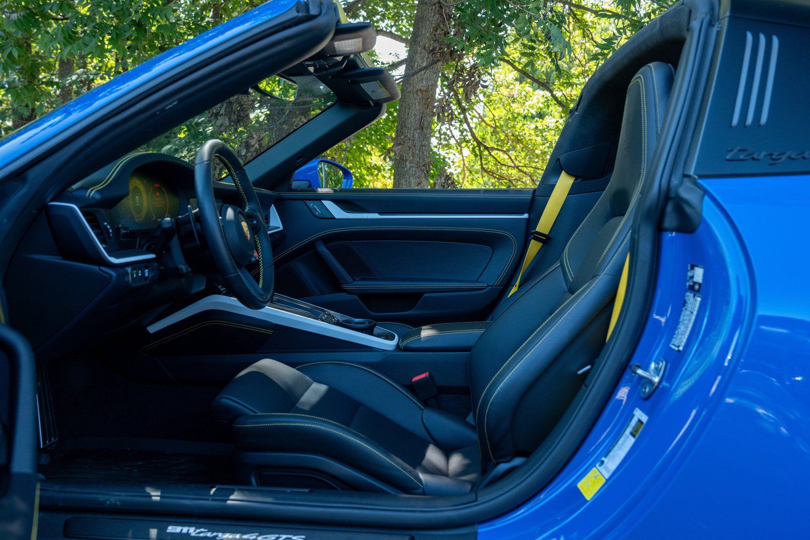 Certified 2026 Porsche 911 Targa 4 GTS AWD/4WD image 24