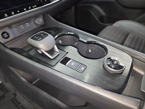 New 2026 Nissan Rogue SV AWD/4WD image 12