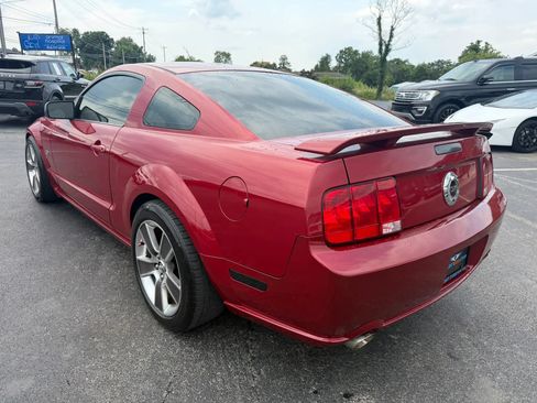 Used 2008 Ford Mustang GT Premium RWD image 5