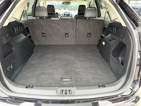 Used 2023 Ford Edge SEL w/ Convenience Package AWD/4WD image 40