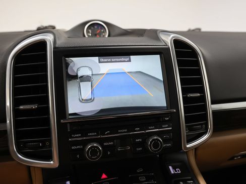 Certified 2015 Porsche Cayenne Diesel AWD/4WD image 37