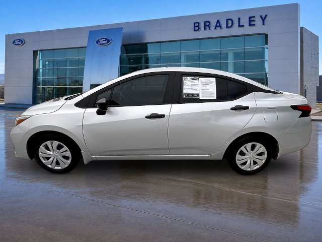 Used 2024 Nissan Versa S w/ Trunk Package FWD image 4