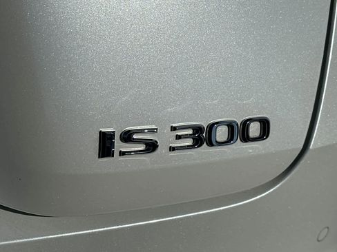 Used 2023 Lexus IS 300 w/ Premium Package RWD image 32