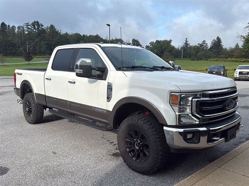 Used 2022 Ford F250 Lariat w/ Tremor Off-Road Package AWD/4WD image 3