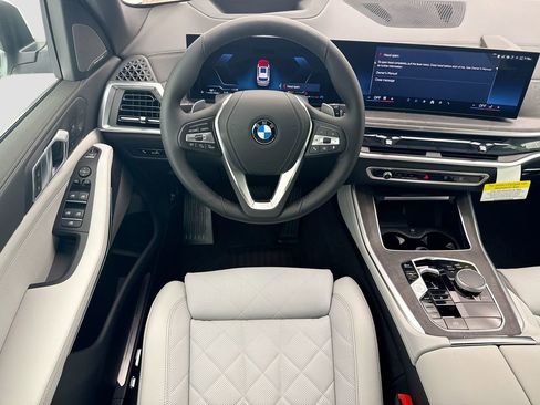 New 2026 BMW X5 xDrive40i AWD/4WD image 10