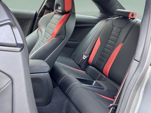 Used 2025 BMW M2 w/ Lighting Package RWD image 29