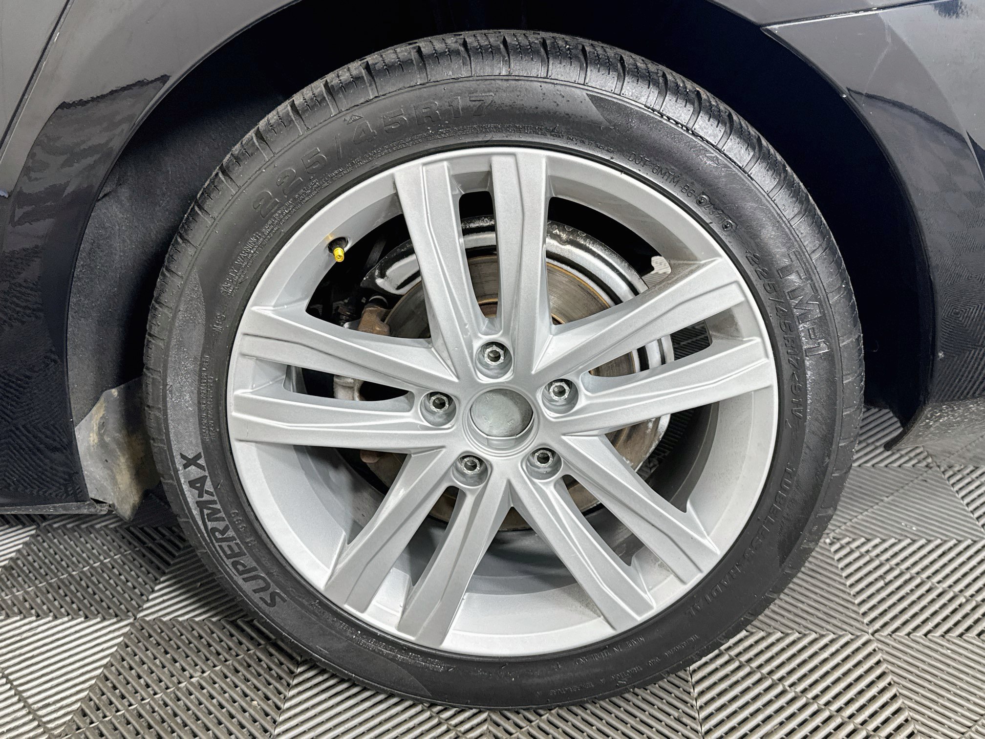 Used 2017 Volkswagen Jetta SEL FWD image 45