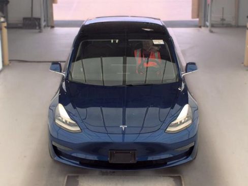 Used 2019 Tesla Model 3 Long Range AWD/4WD image 2