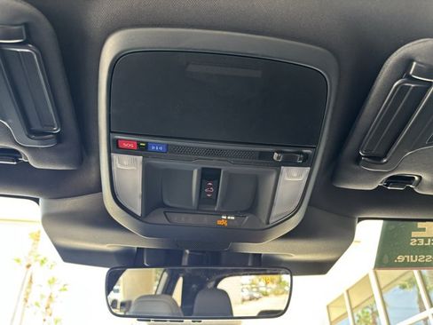 Used 2025 Subaru Forester Limited w/ Popular Package AWD/4WD image 21